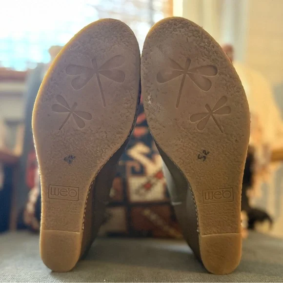 Women's Olive Ankle Booties - Picture 8 of 9